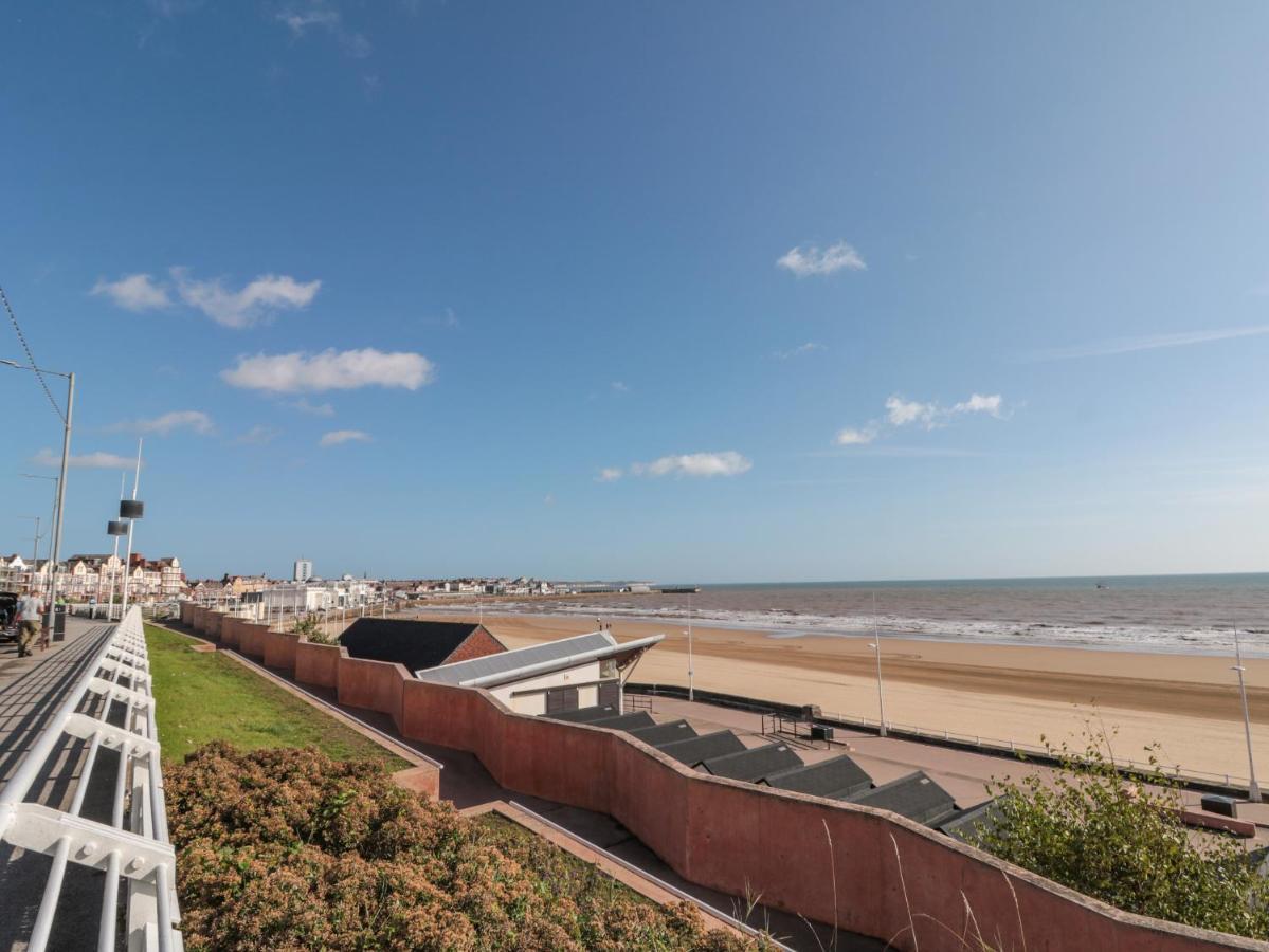 Flat 8 Apartamento Bridlington Exterior foto