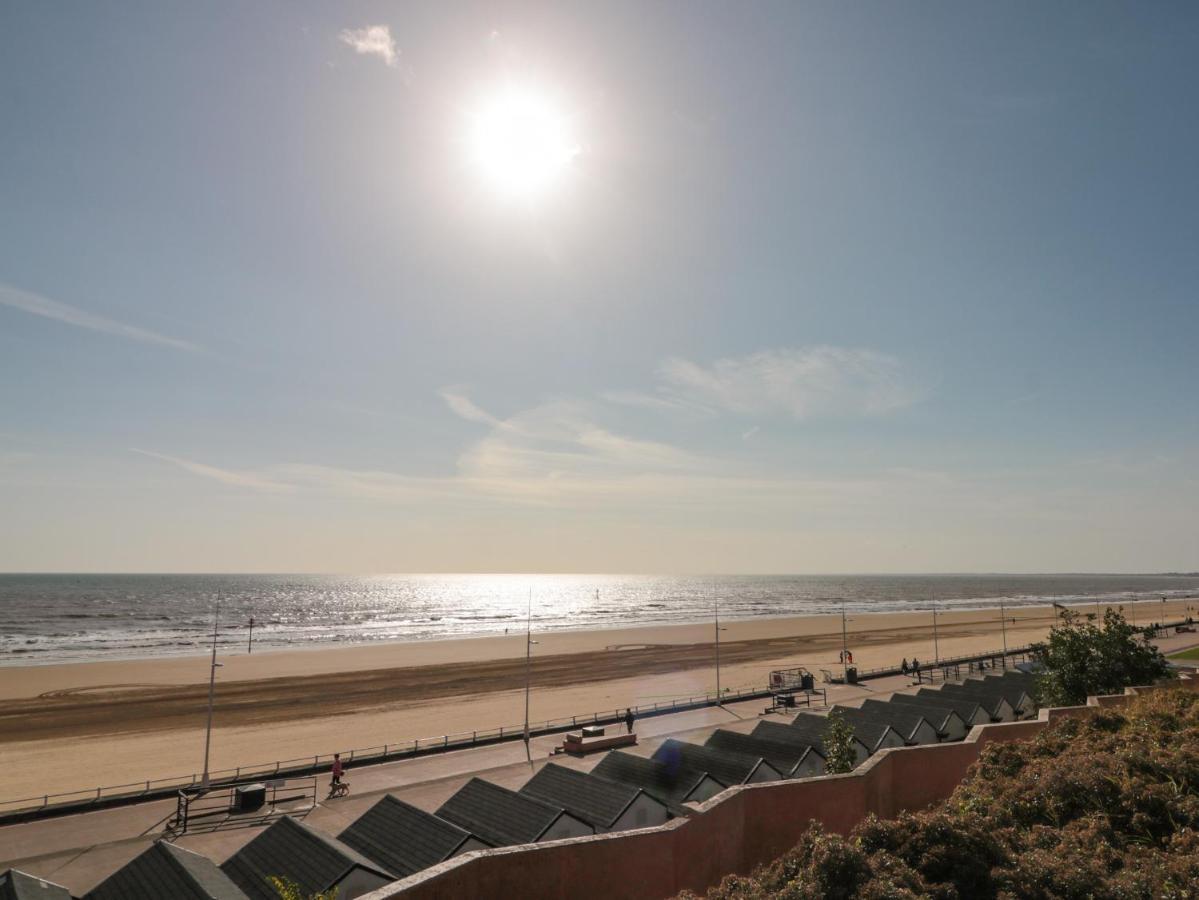 Flat 8 Apartamento Bridlington Exterior foto